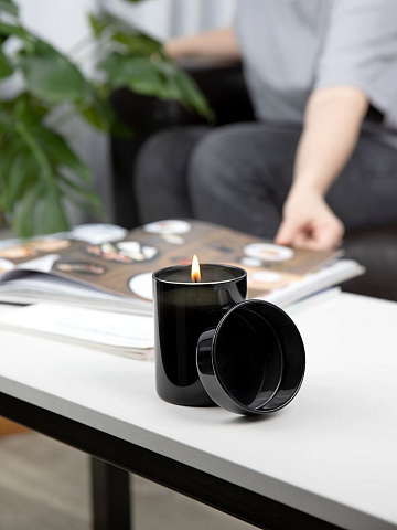 Ароматическая свеча Flikka, сандал и амбра, черная - рис 8.