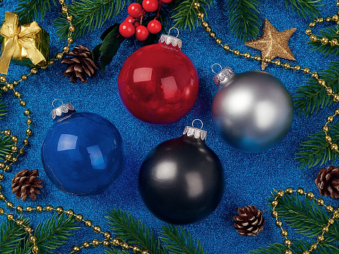 Стеклянный елочный шар Christmas bauble, черный металлик, с серебристым колпачком в черной коробке - рис 6.